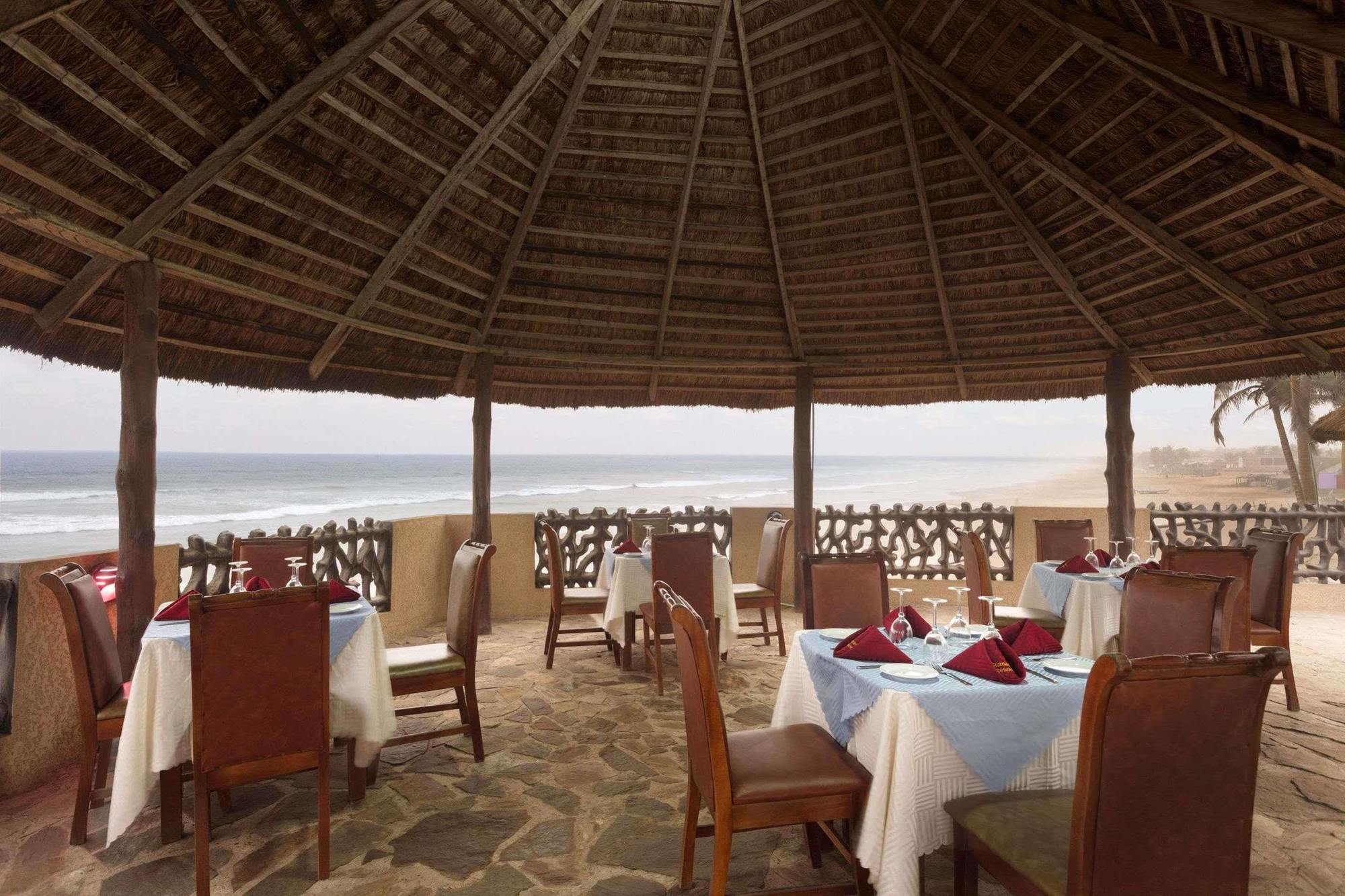 Ramada Resort Accra Luaran gambar