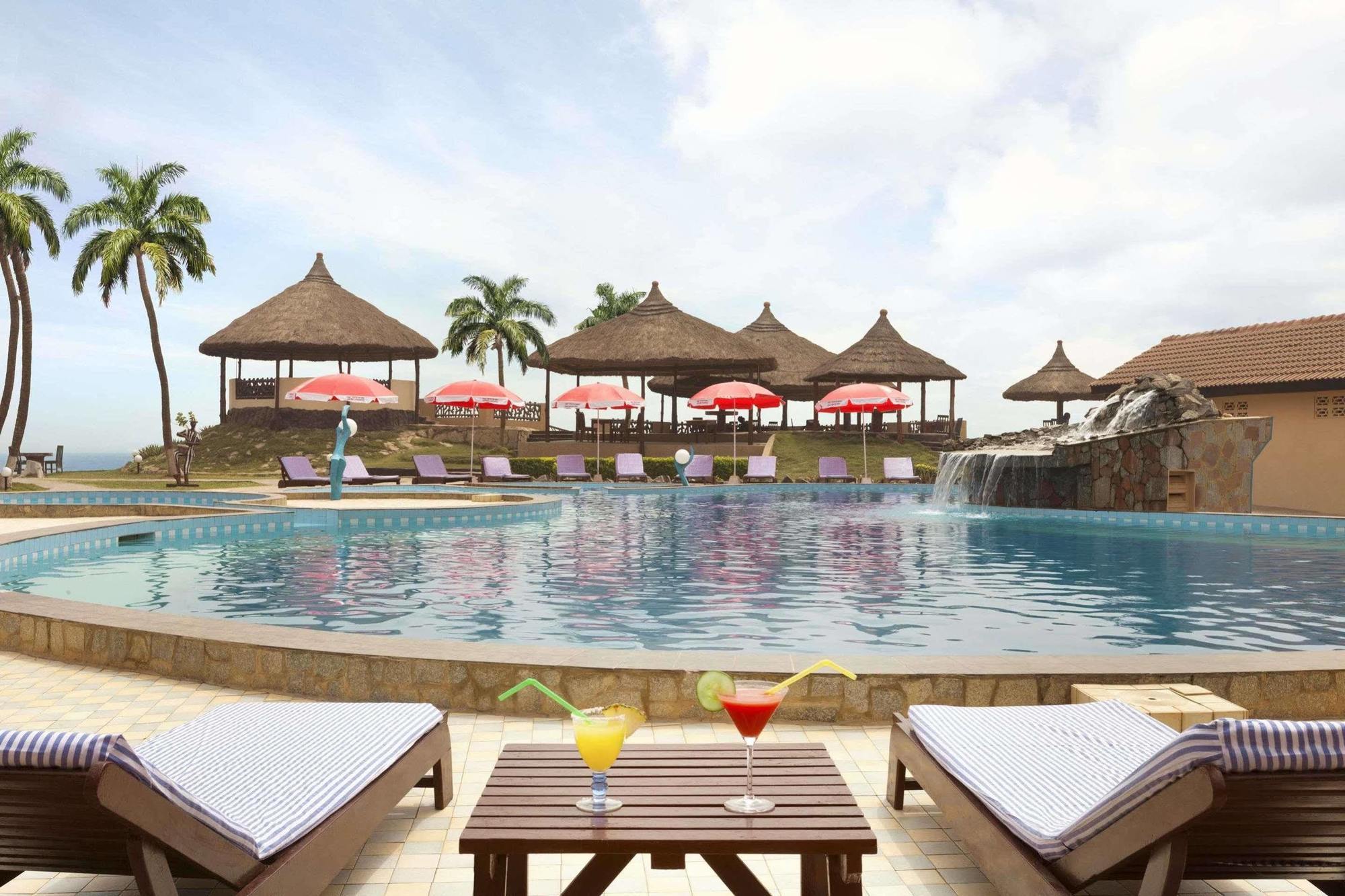 Ramada Resort Accra Luaran gambar